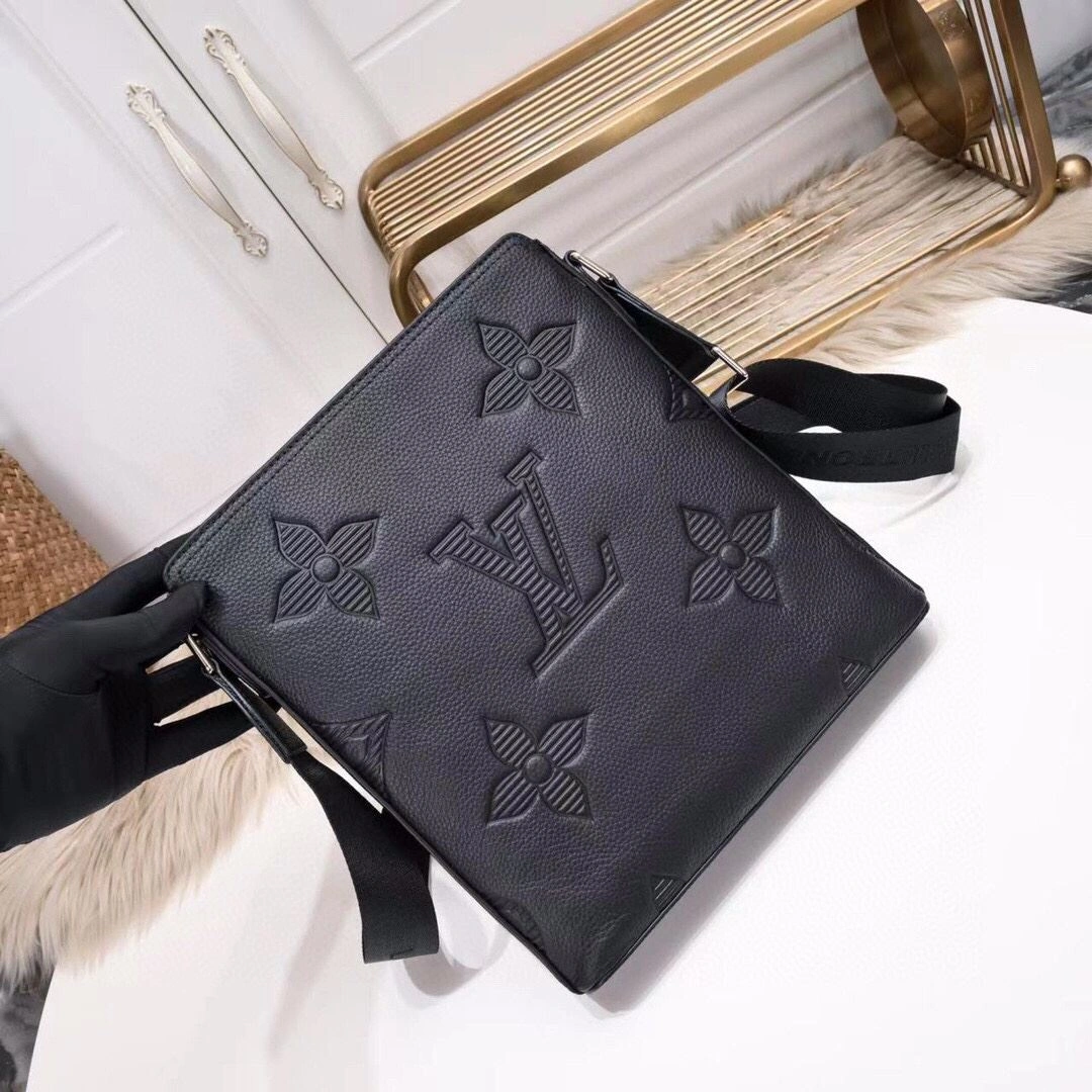 Mens Louis Vuitton Satchel Bags Supportive 92692