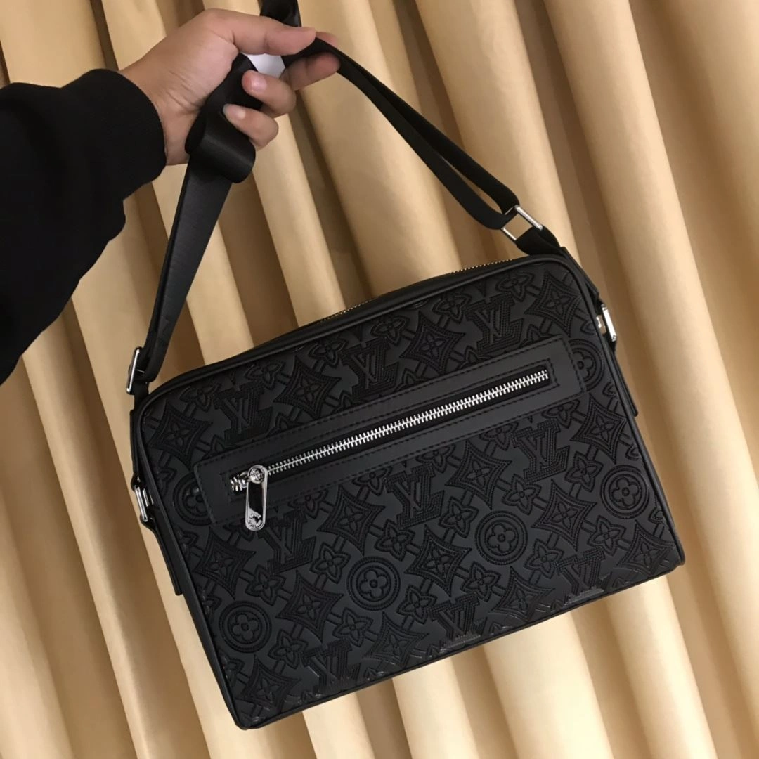 Tailored Mens Louis Vuitton Satchel Bags 92691