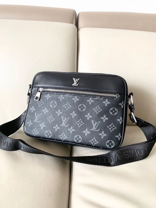 Mens Louis Vuitton Satchel Bags Comfortable 92680