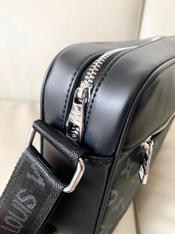 Mens Louis Vuitton Satchel Bags Comfortable 92680
