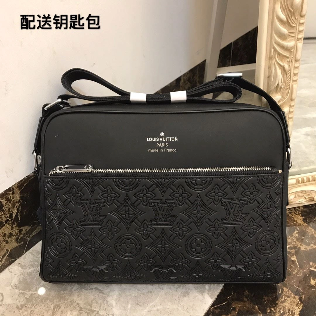 UrbanChic Mens Louis Vuitton Satchel Bags 92681