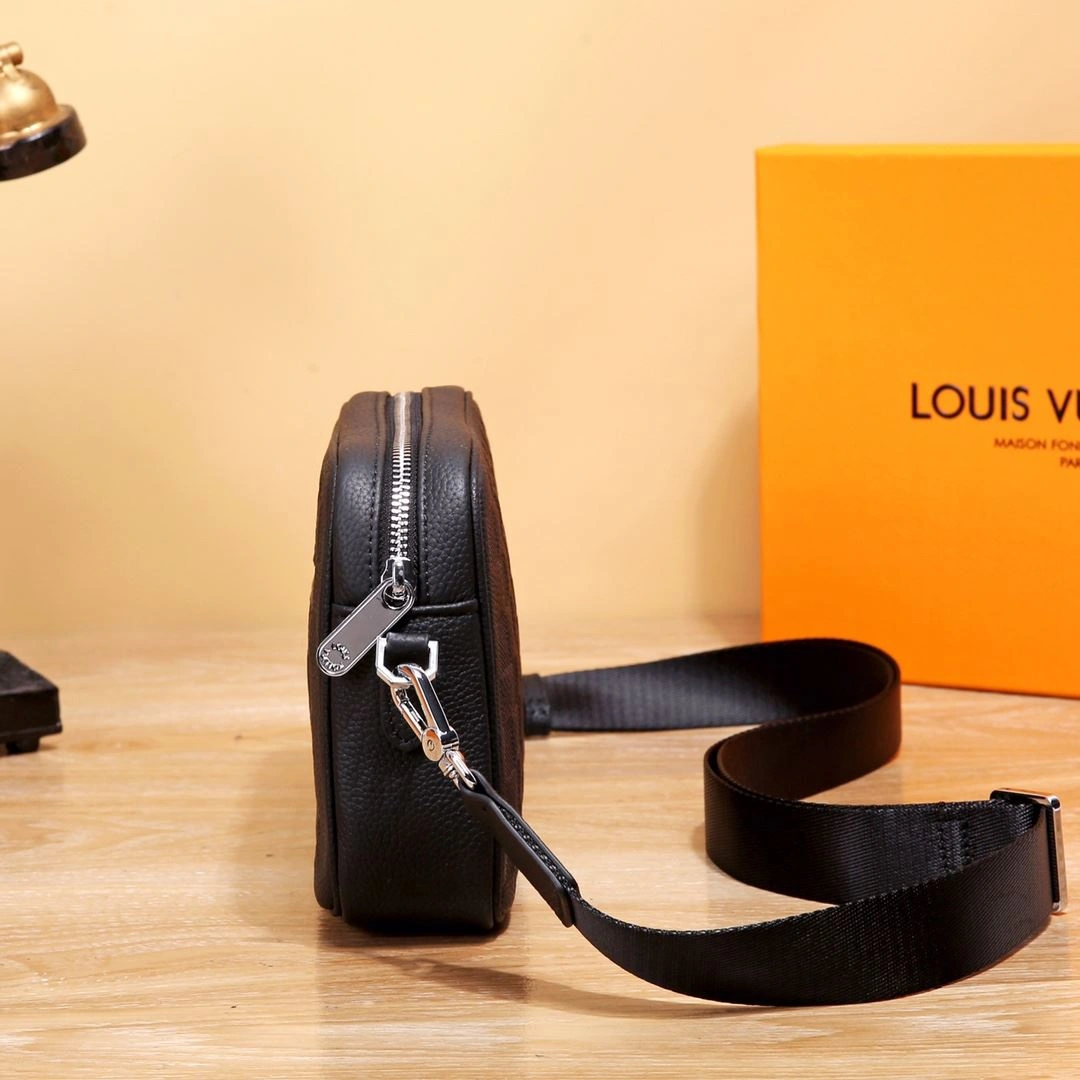 Mens Louis Vuitton Satchel Bags Breathable 92678