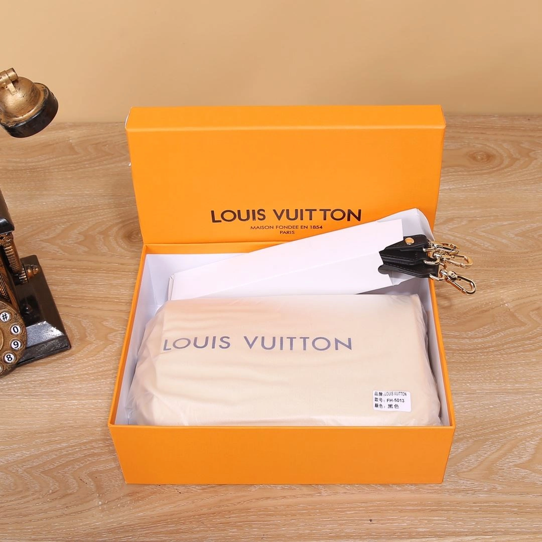 Mens Louis Vuitton Satchel Bags Breathable 92678