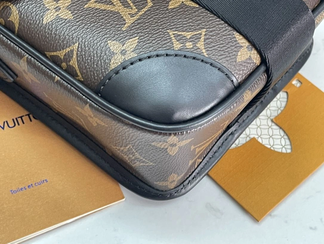 Classic Mens Louis Vuitton Satchel Bags 91731
