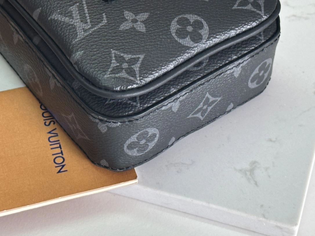 Affordable Mens Louis Vuitton Satchel Bags 91750