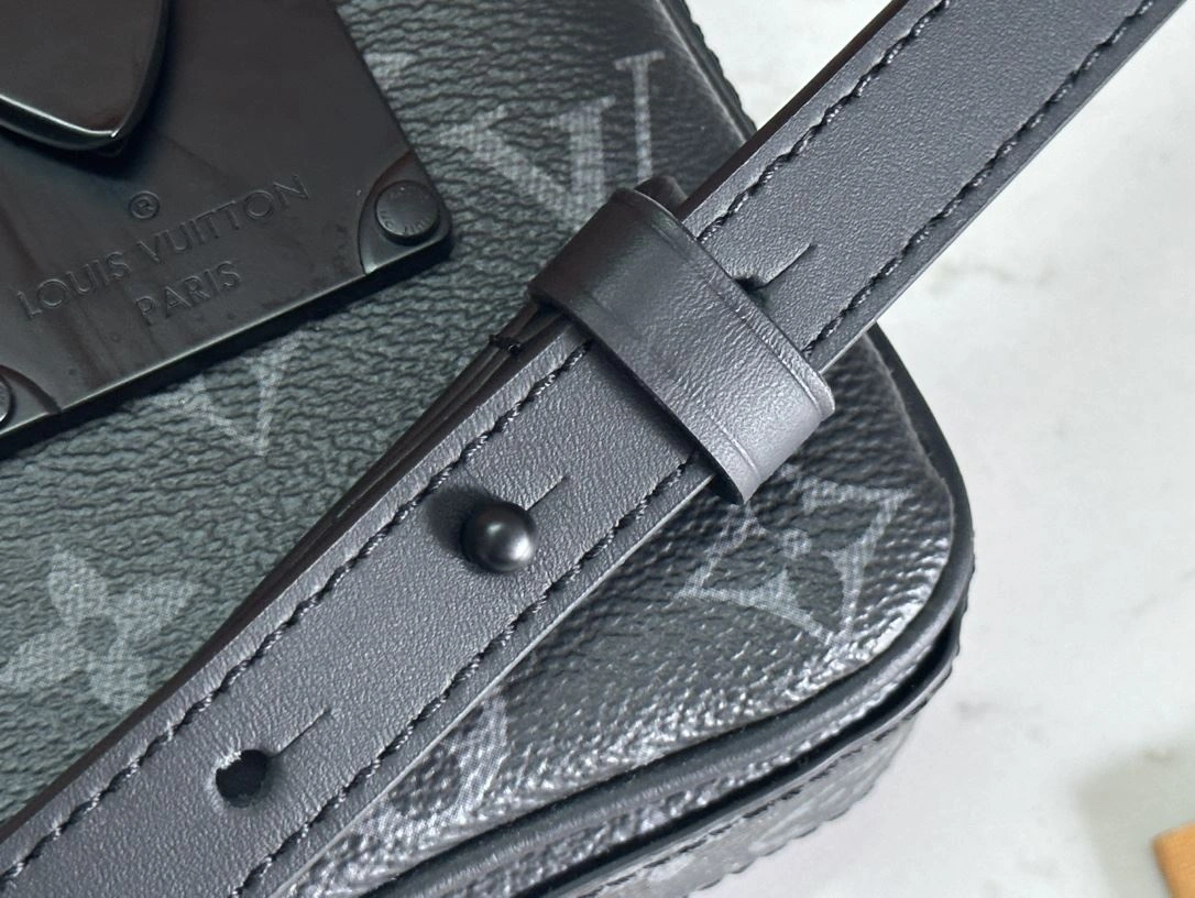 Affordable Mens Louis Vuitton Satchel Bags 91750