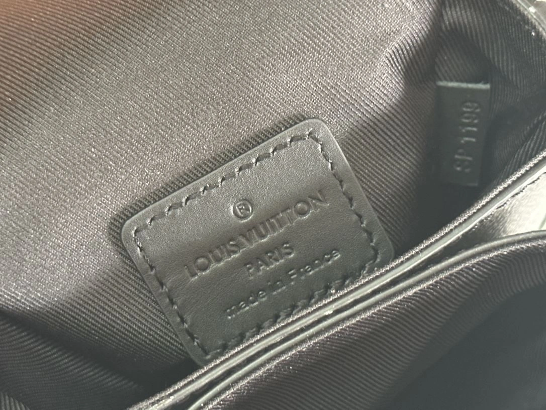 Affordable Mens Louis Vuitton Satchel Bags 91750