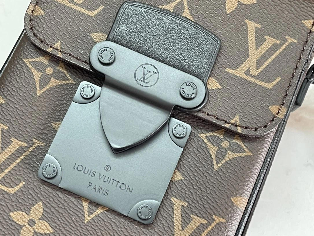 Efficient Mens Louis Vuitton Satchel Bags 91722