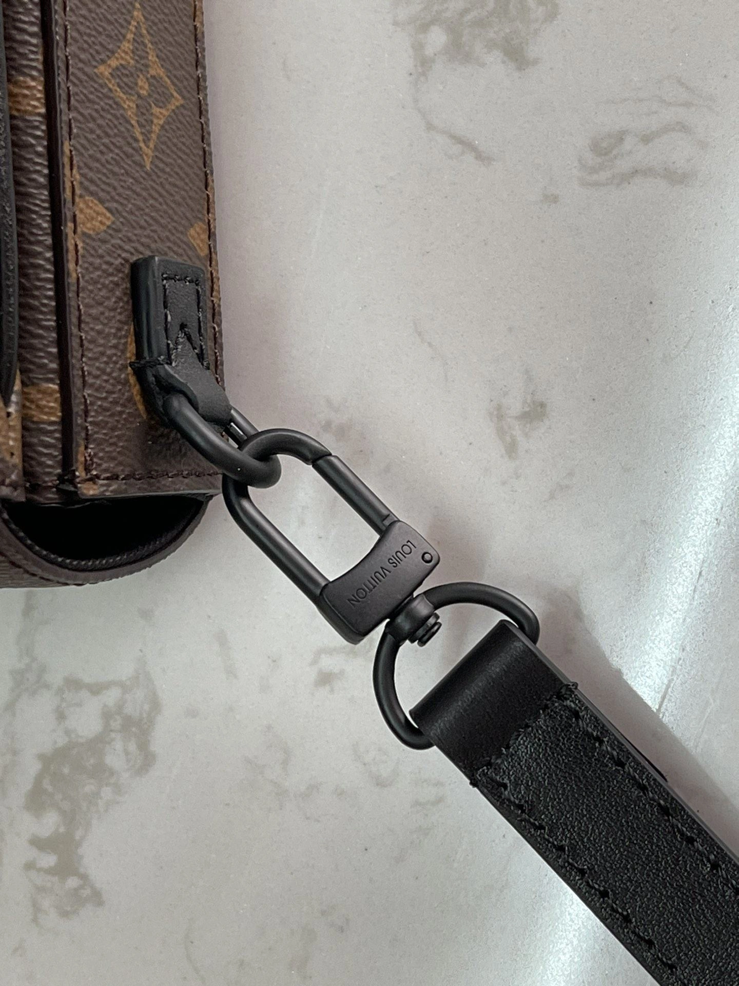Efficient Mens Louis Vuitton Satchel Bags 91722