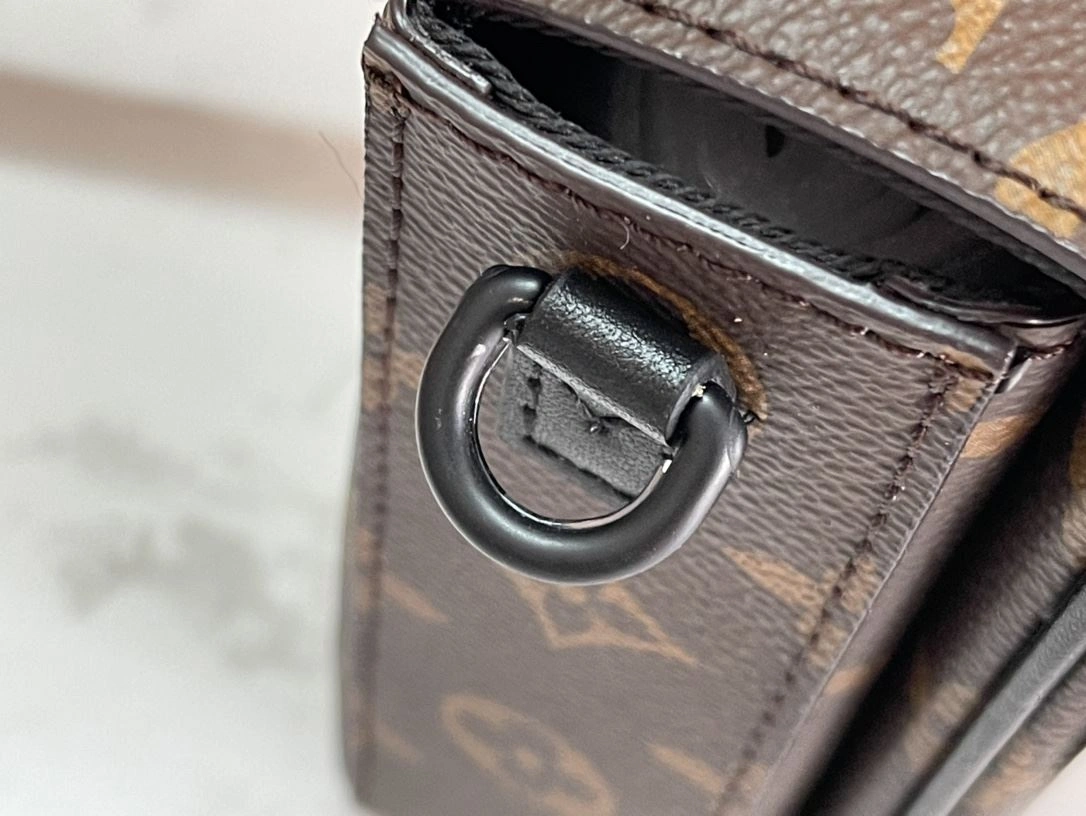 Efficient Mens Louis Vuitton Satchel Bags 91722