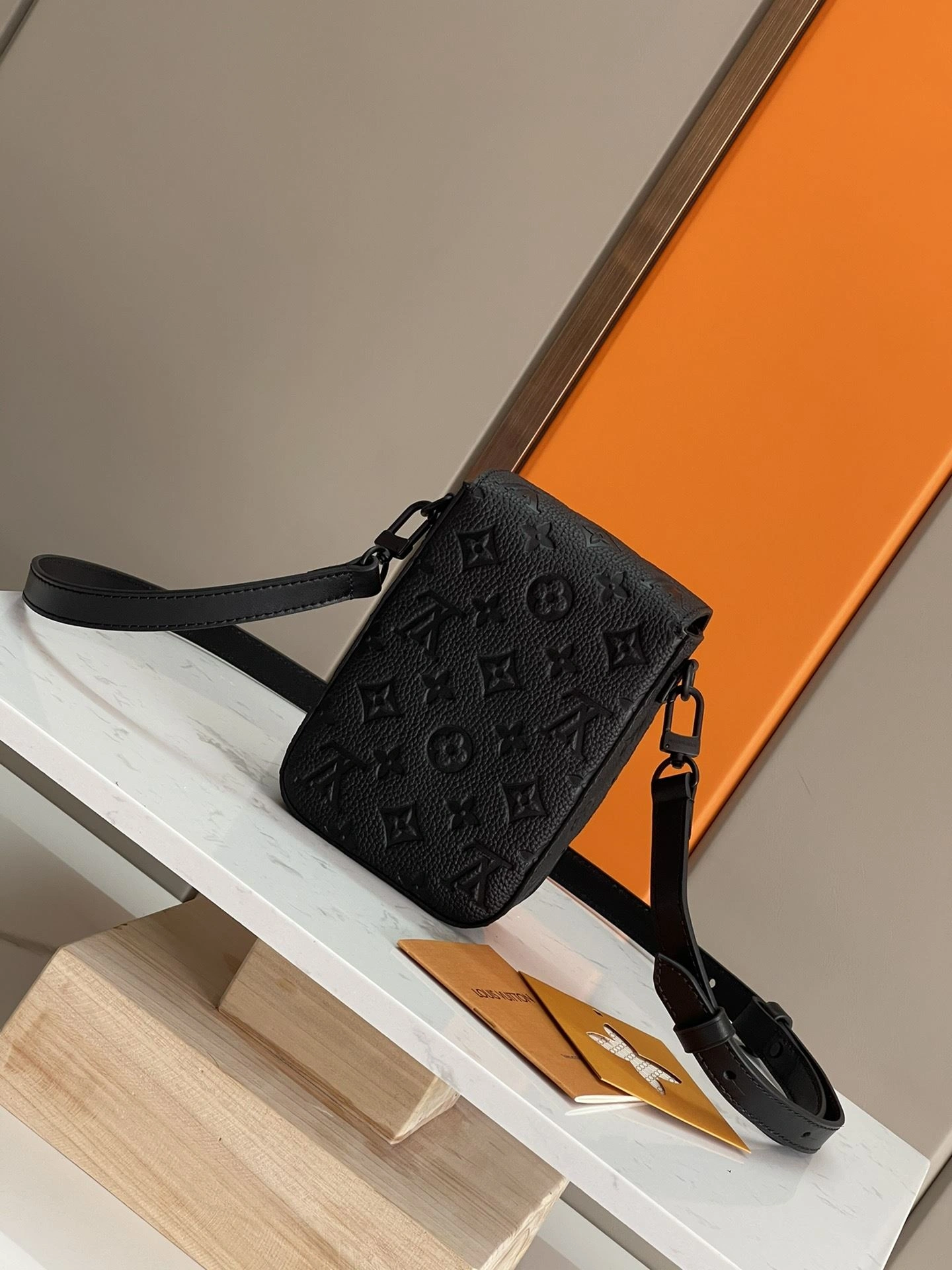 Mens Louis Vuitton Satchel Bags OdorResistant 91748