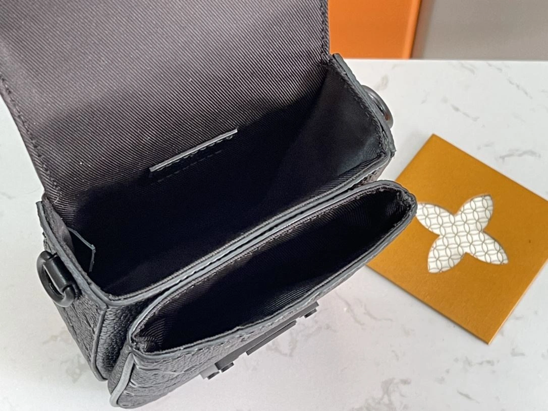 Mens Louis Vuitton Satchel Bags OdorResistant 91748
