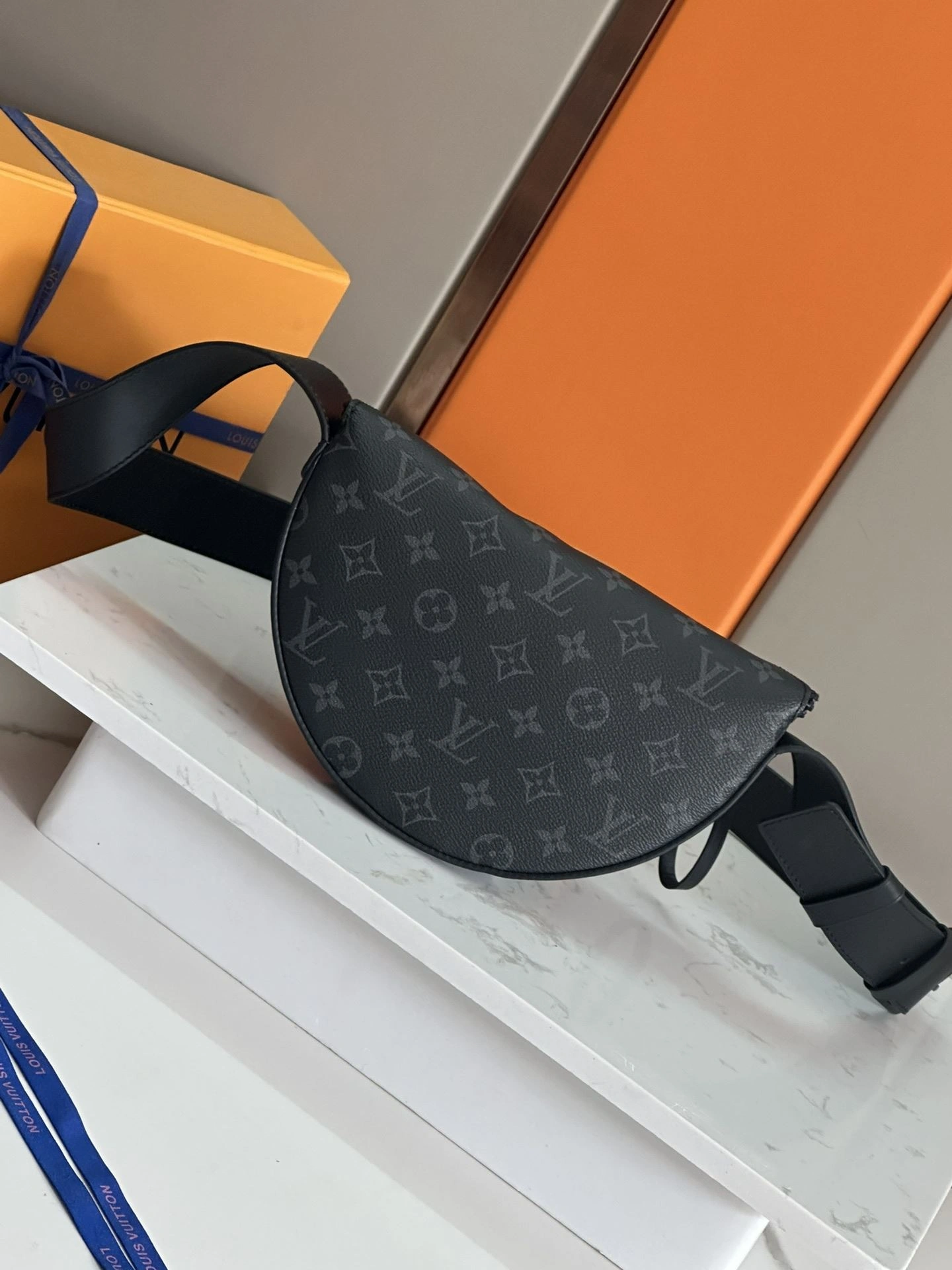 Mens Louis Vuitton Satchel Bags Sustainable 91714