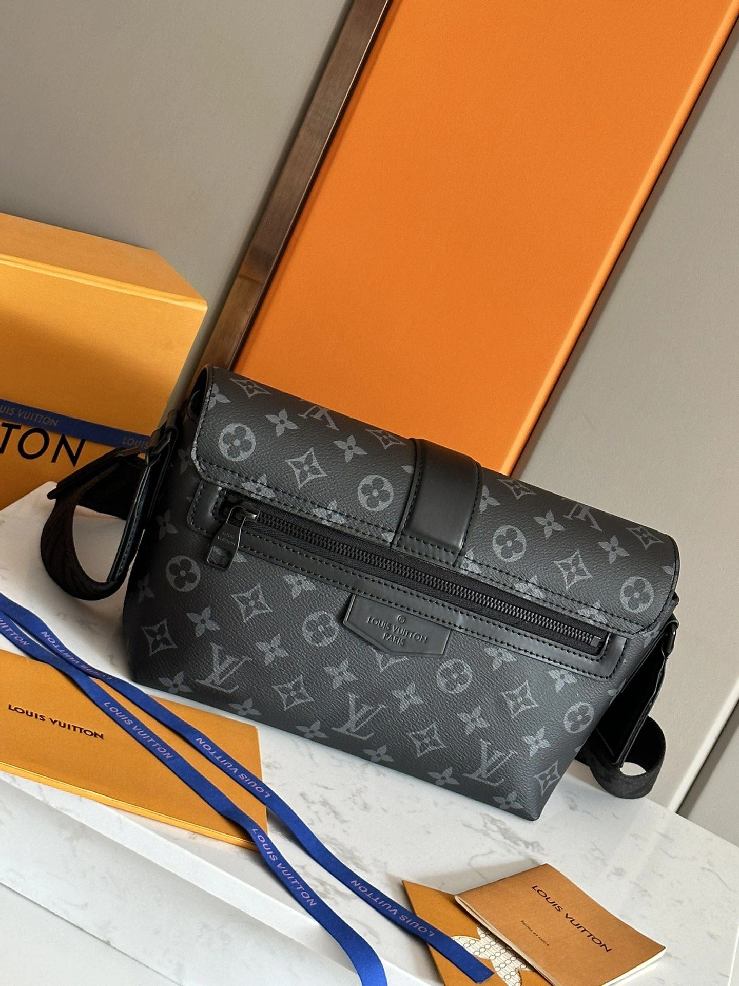 BestValue Mens Louis Vuitton Satchel Bags 91711