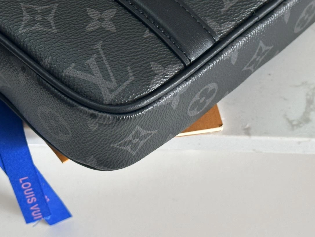 Mens Louis Vuitton Satchel Bags ComfortFit 91710