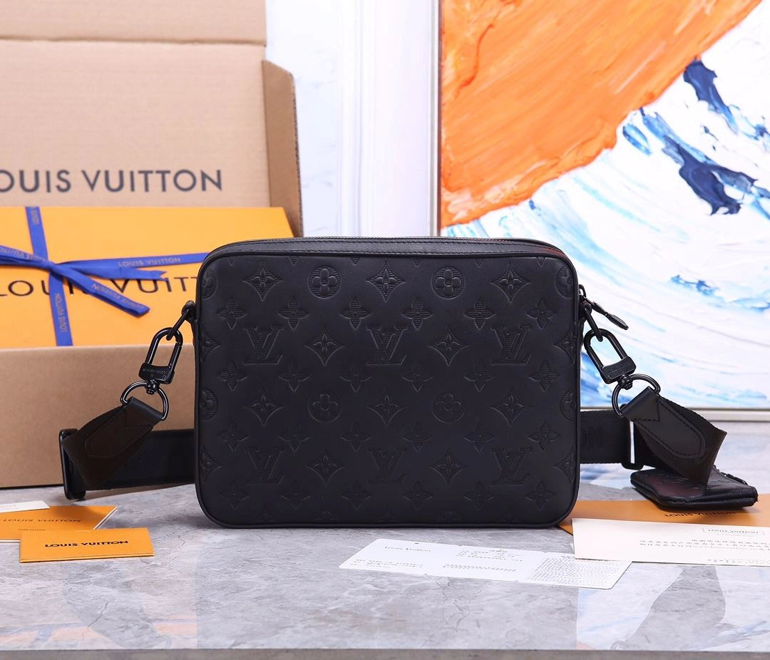 Mens Louis Vuitton Satchel Bags QuickDry 91708