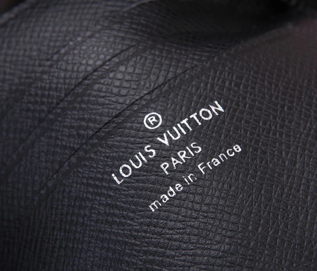 Mens Louis Vuitton Satchel Bags Versatile 91702