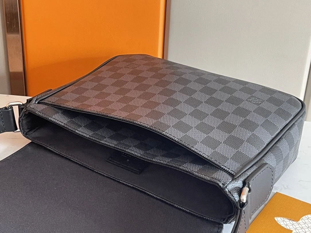 QuickDry Mens Louis Vuitton Satchel Bags 91699