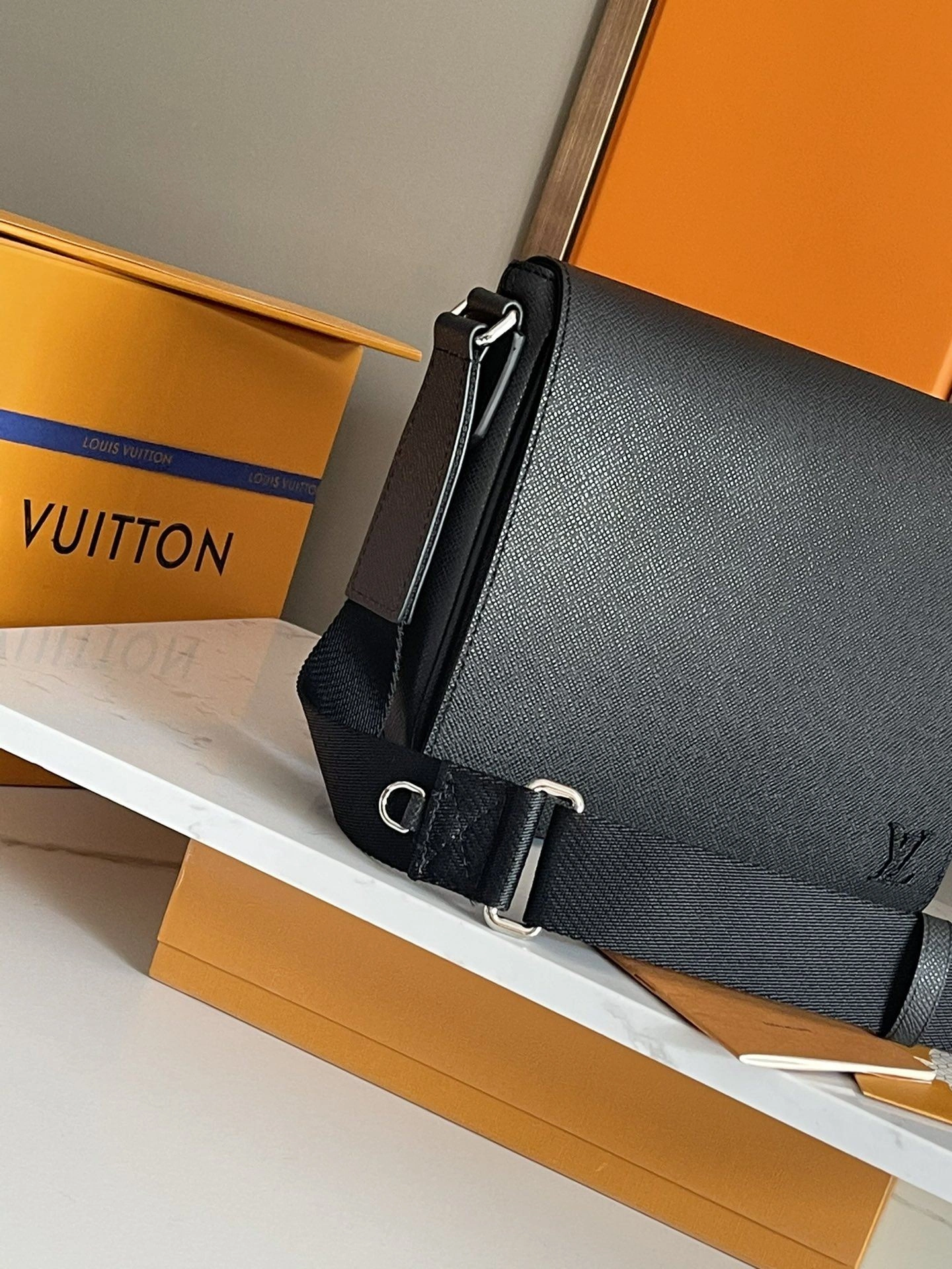 FreshLook Mens Louis Vuitton Satchel Bags 91704