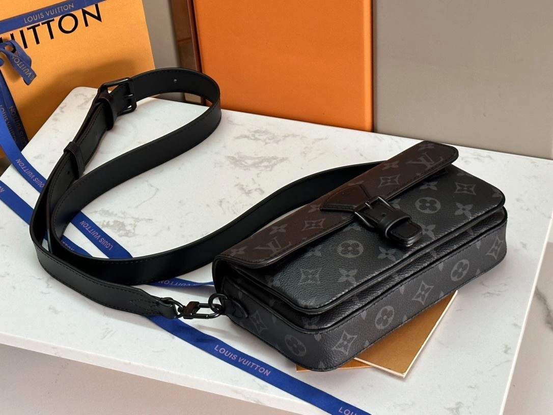 FashionForward Mens Louis Vuitton Satchel Bags 91697