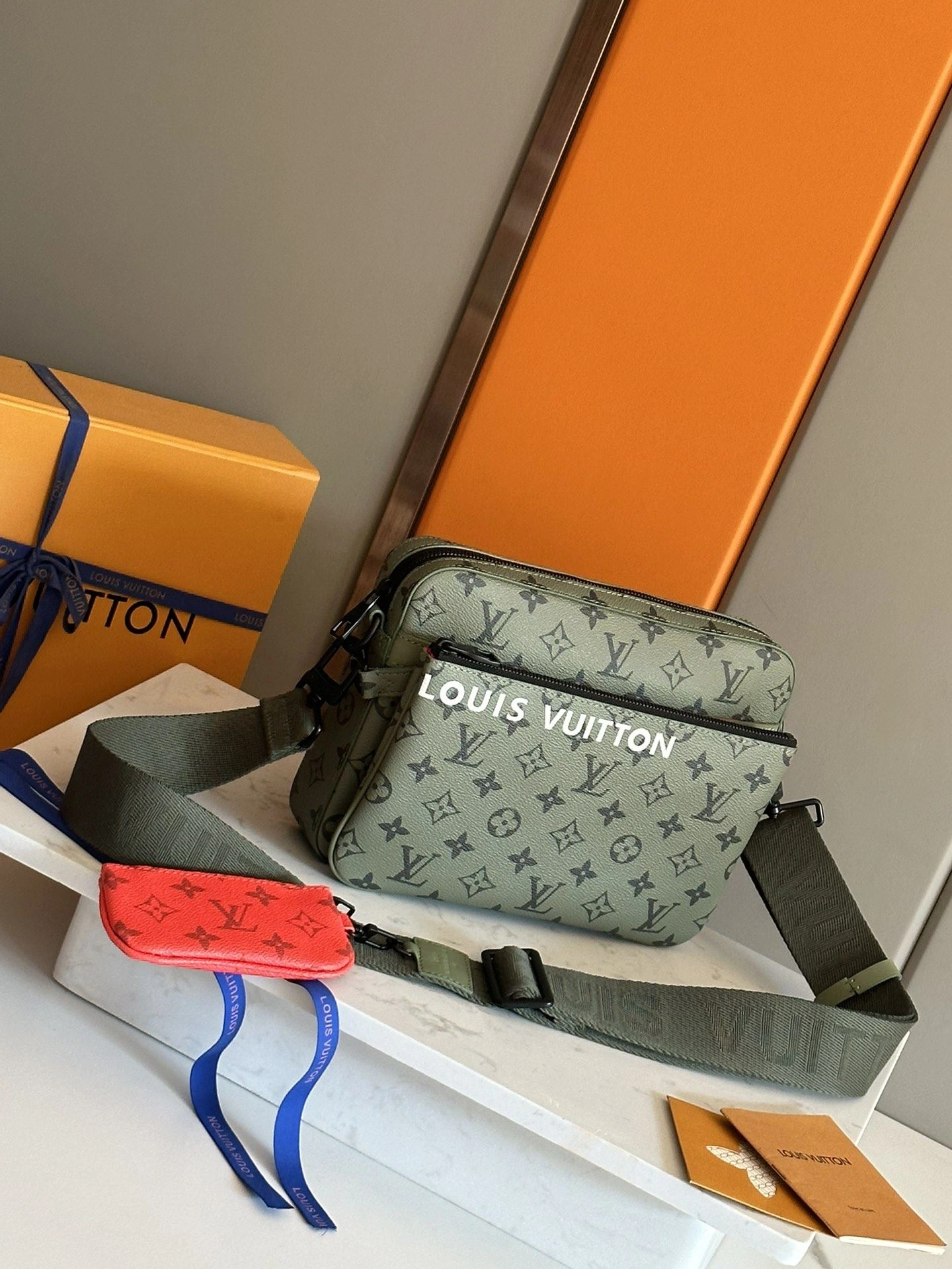 Mens Louis Vuitton Satchel Bags Soft 91696