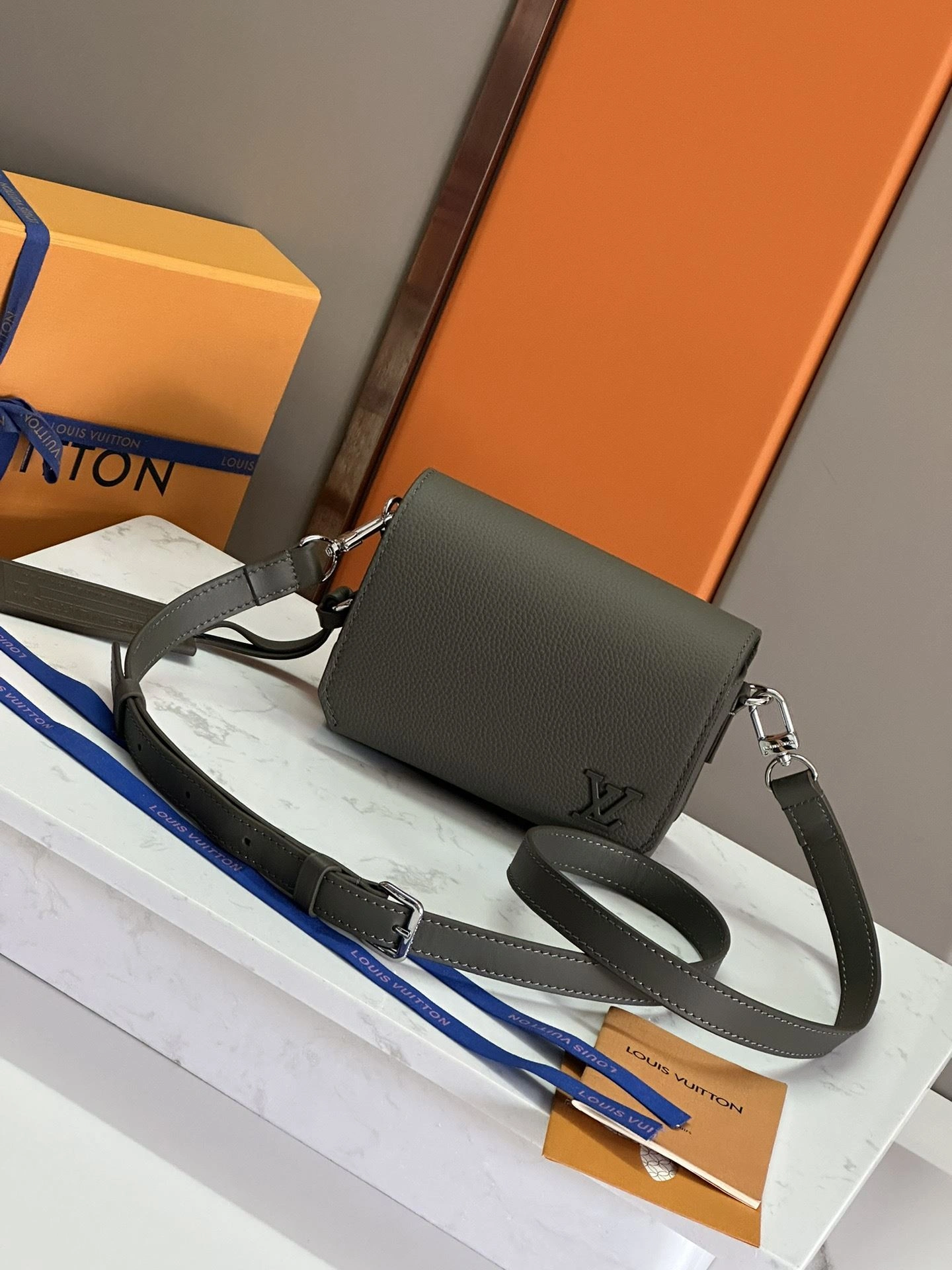 Mens Louis Vuitton Satchel Bags Efficient 91691
