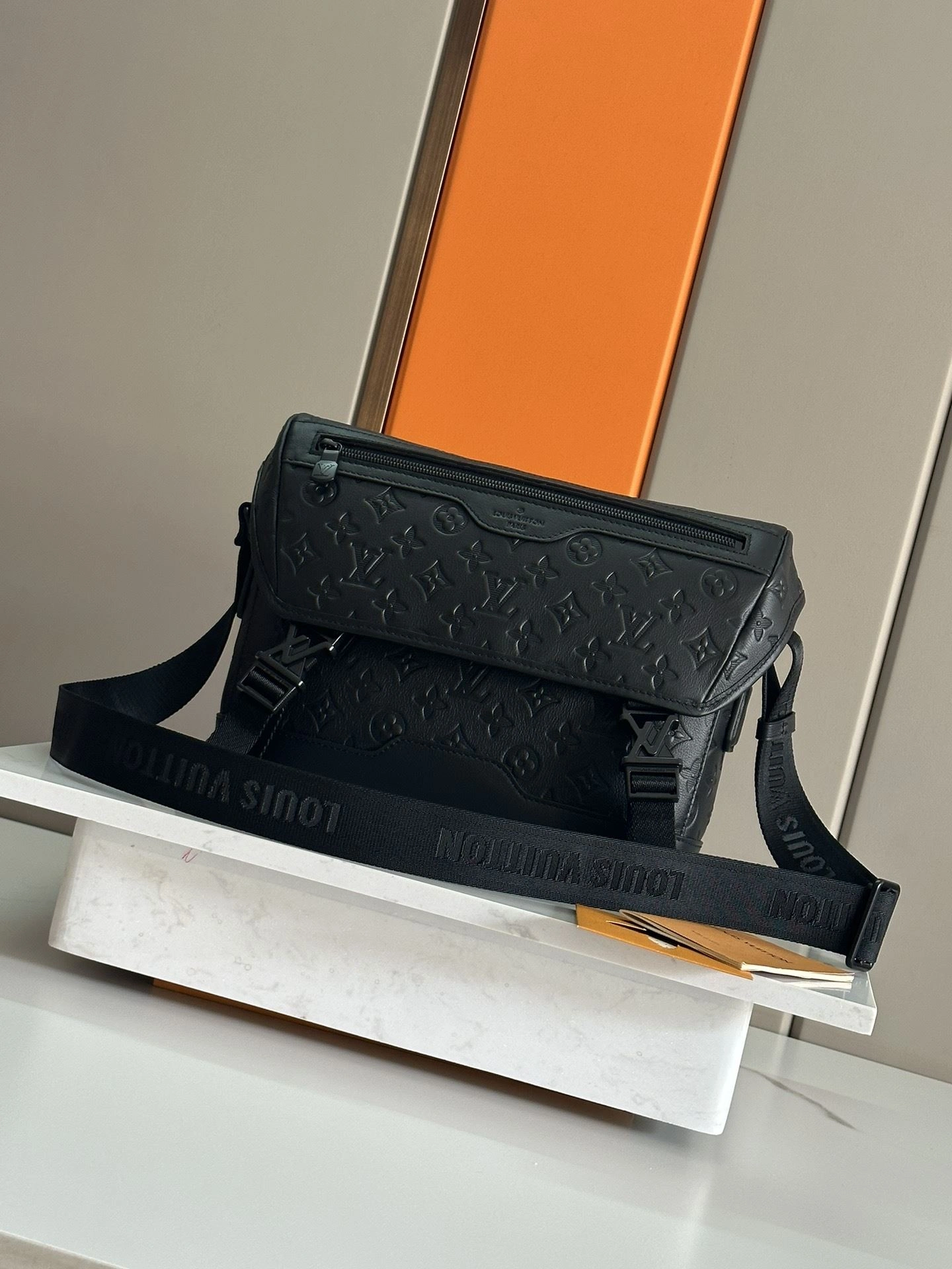 Mens Louis Vuitton Satchel Bags OnTrend 91778