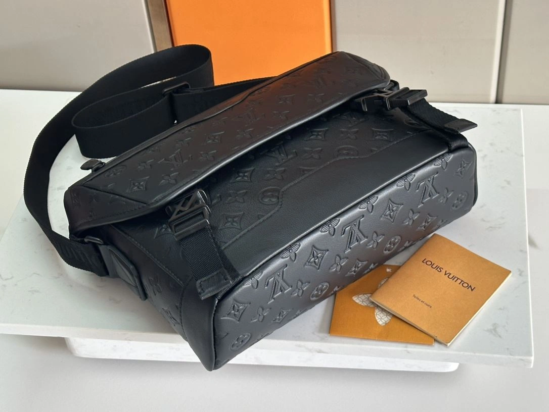 Mens Louis Vuitton Satchel Bags OnTrend 91778