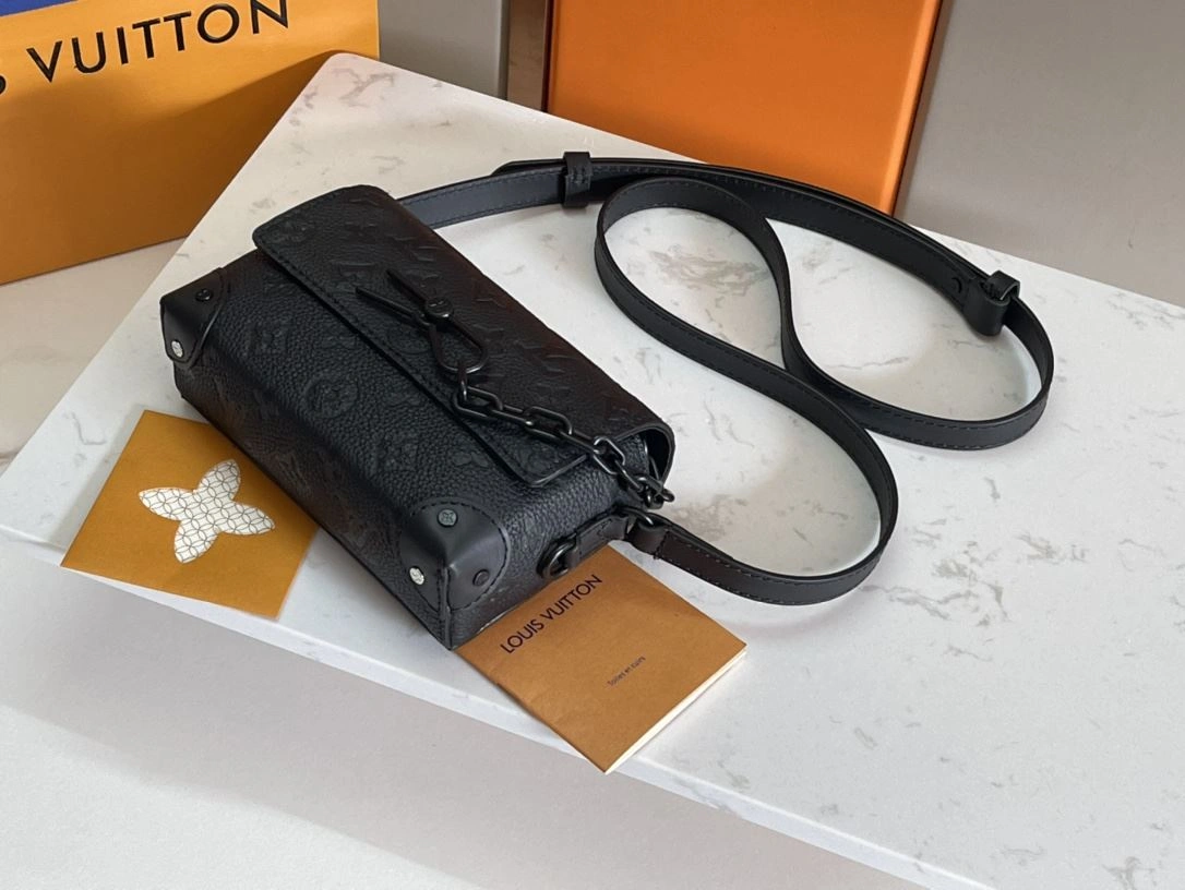 Mens Louis Vuitton Satchel Bags Casual 91680