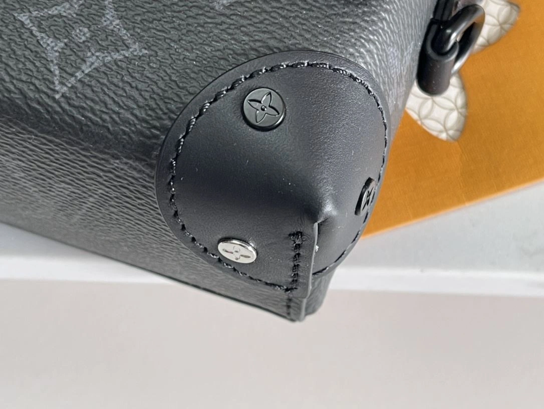 Mens Louis Vuitton Satchel Bags DailyWear 91687