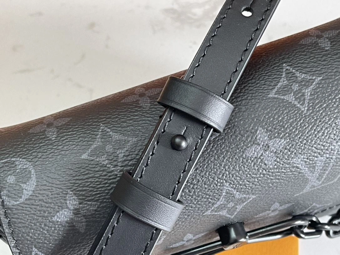 Mens Louis Vuitton Satchel Bags DailyWear 91687