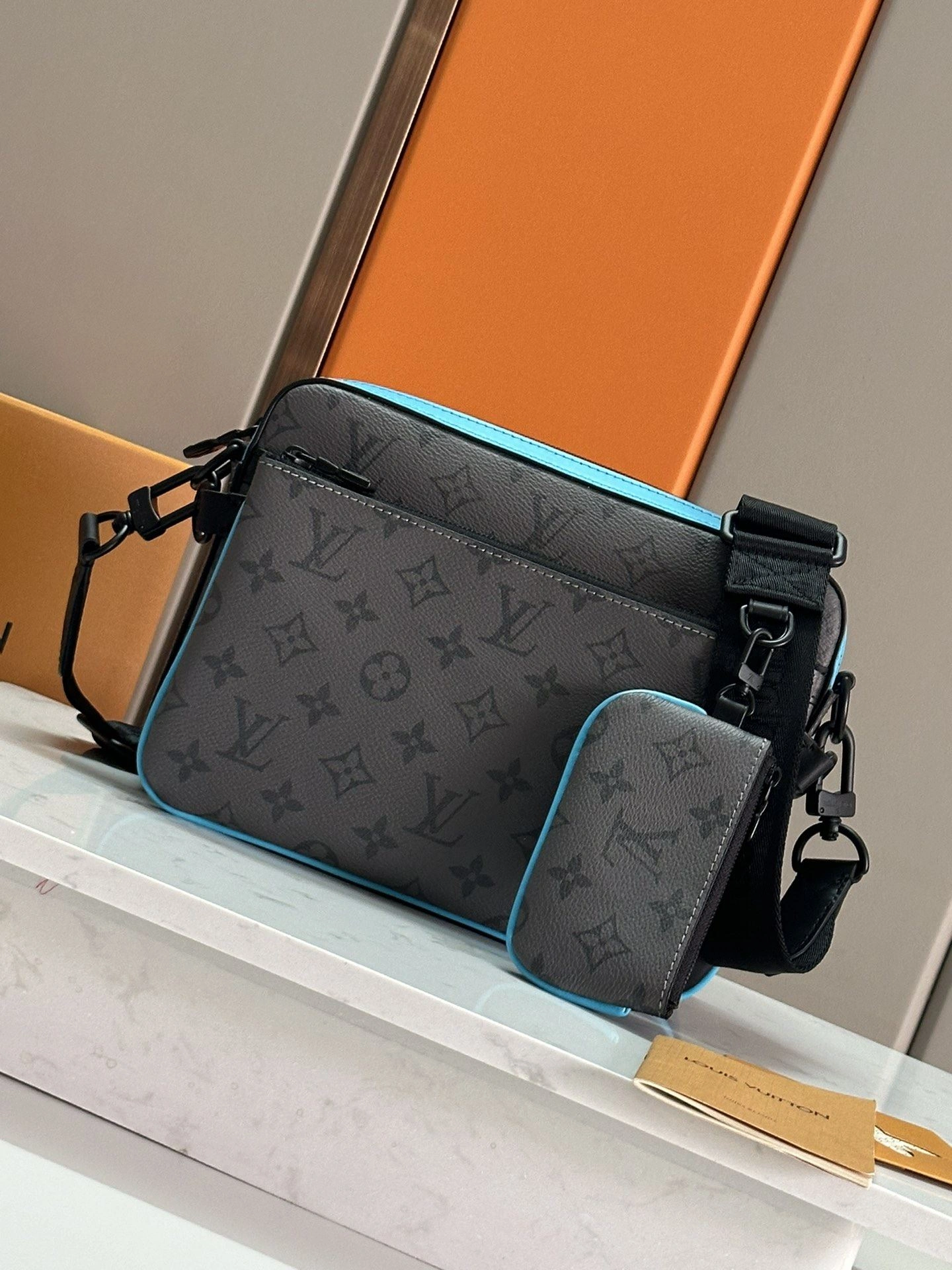 Neat Mens Louis Vuitton Satchel Bags 91670