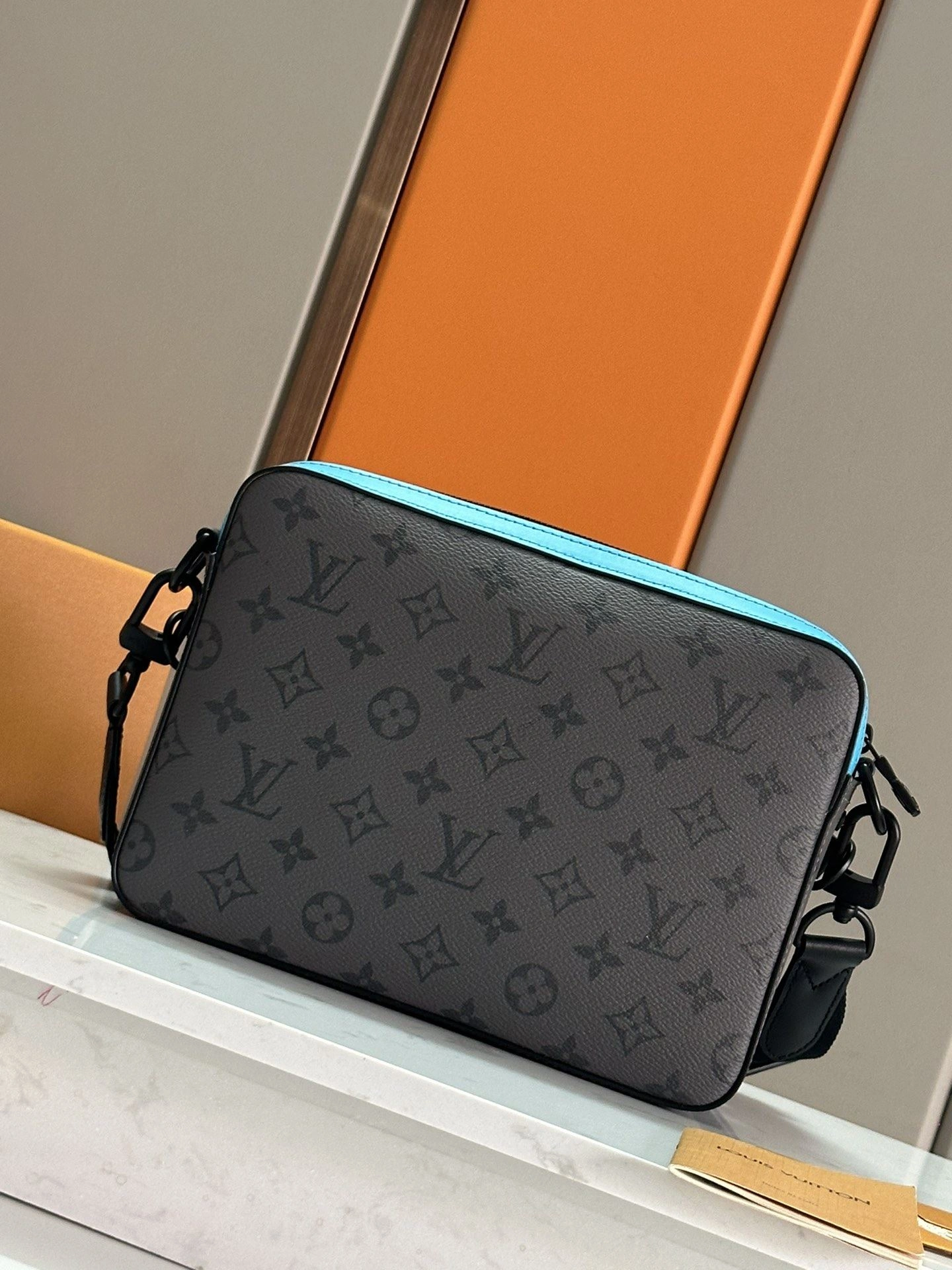 Neat Mens Louis Vuitton Satchel Bags 91670