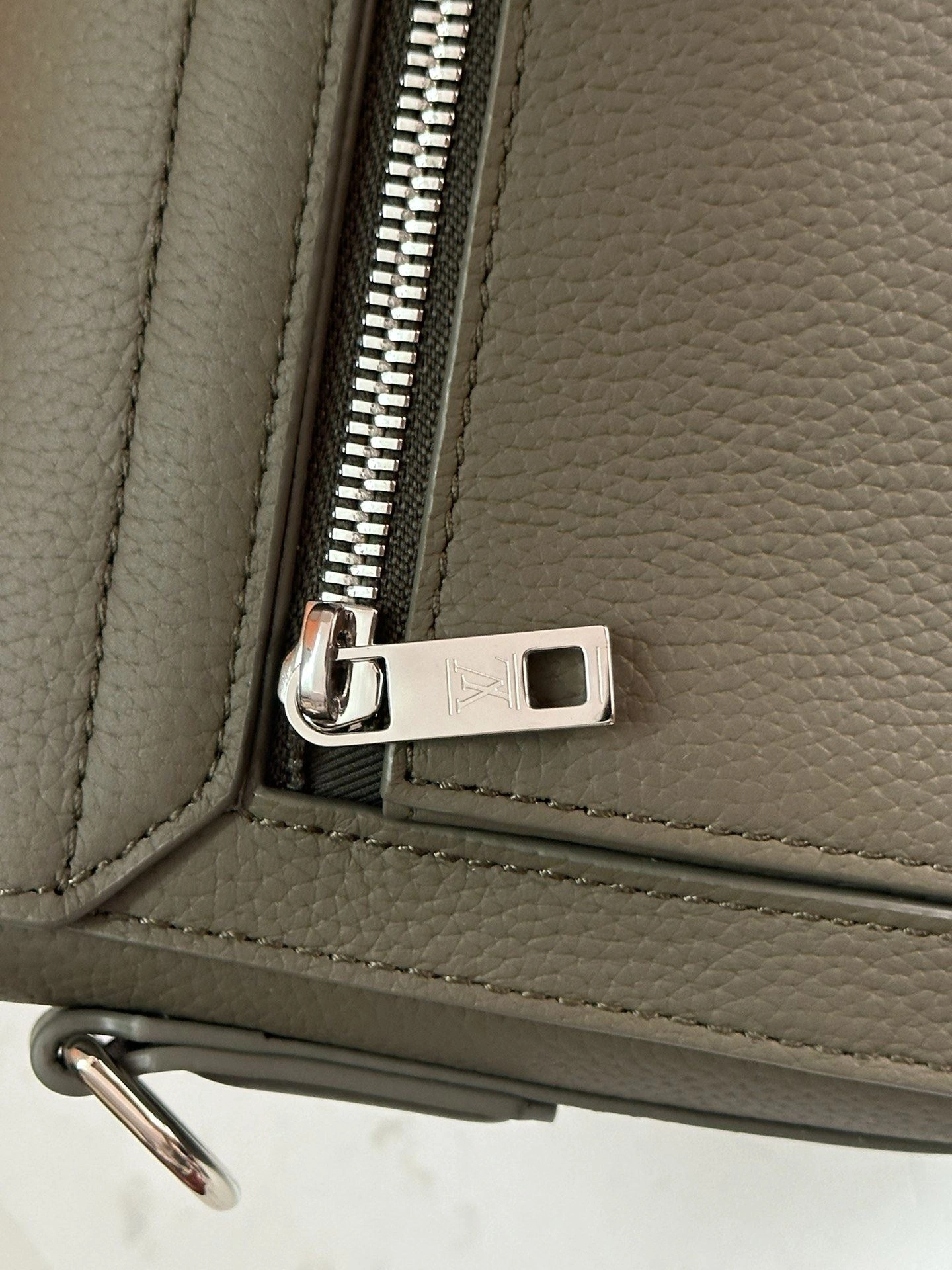 Mens Louis Vuitton Satchel Bags FastDry 91664