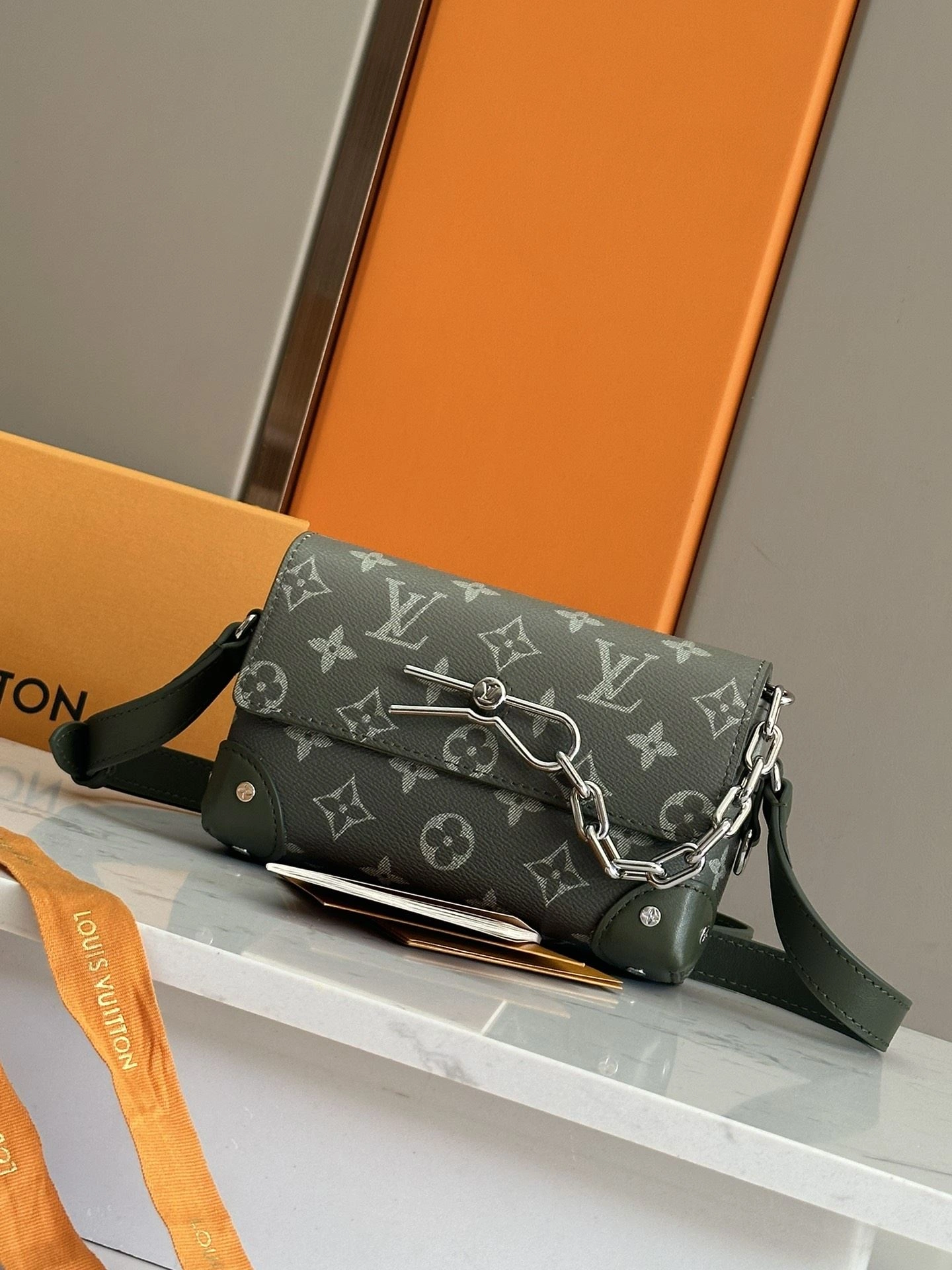 Stretchable Mens Louis Vuitton Satchel Bags 91659