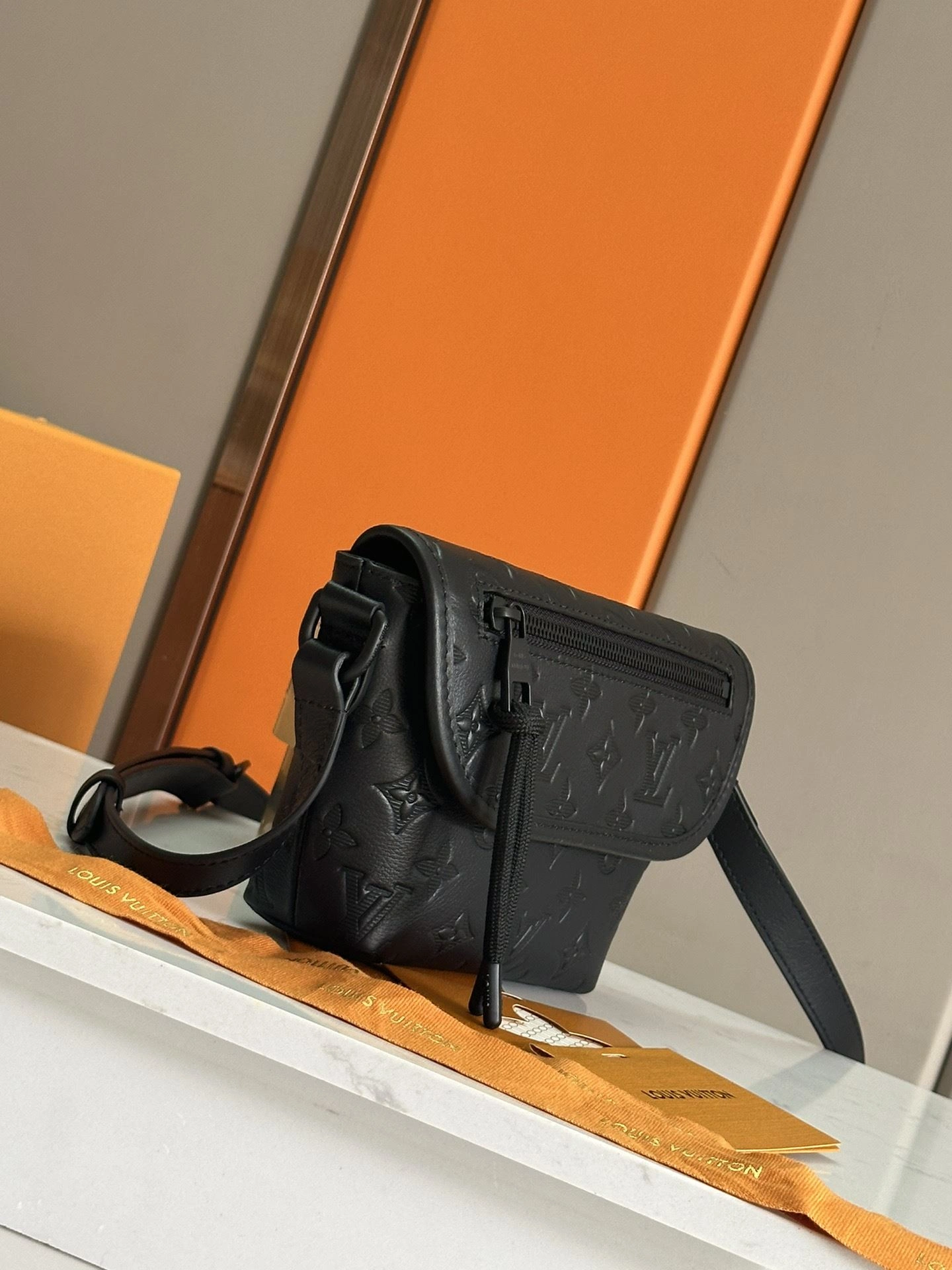 HighPerformance Mens Louis Vuitton Satchel Bags 91656