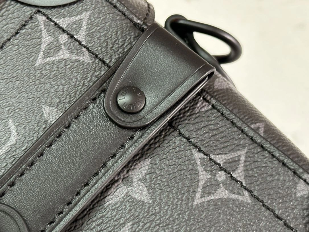 Mens Louis Vuitton Satchel Bags RelaxedFit 91723