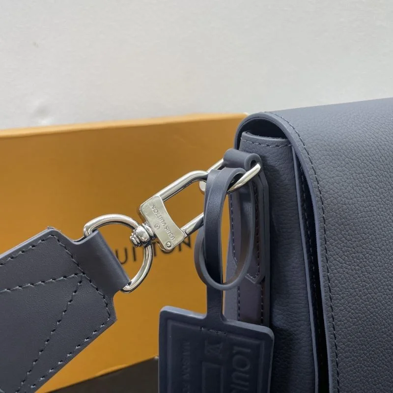 Mens Louis Vuitton Satchel Bags Stylish 41665