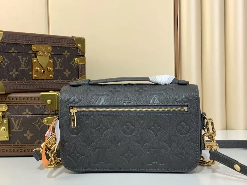 WellDesigned Mens Louis Vuitton Satchel Bags 40813