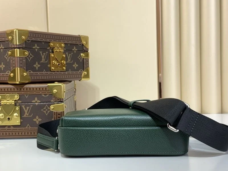 TechFriendly Mens Louis Vuitton Satchel Bags 40811