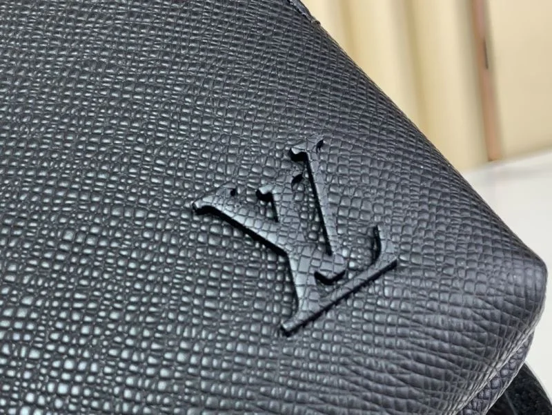 MoistureWicking Mens Louis Vuitton Satchel Bags 40804