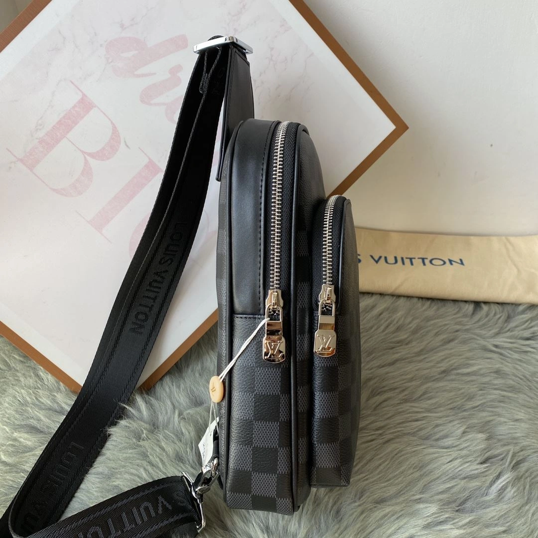 Neat Mens Louis Vuitton Waist Chest Packs 92671