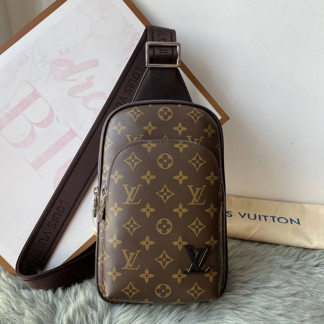 Mens Louis Vuitton Waist Chest Packs Affordable 92677