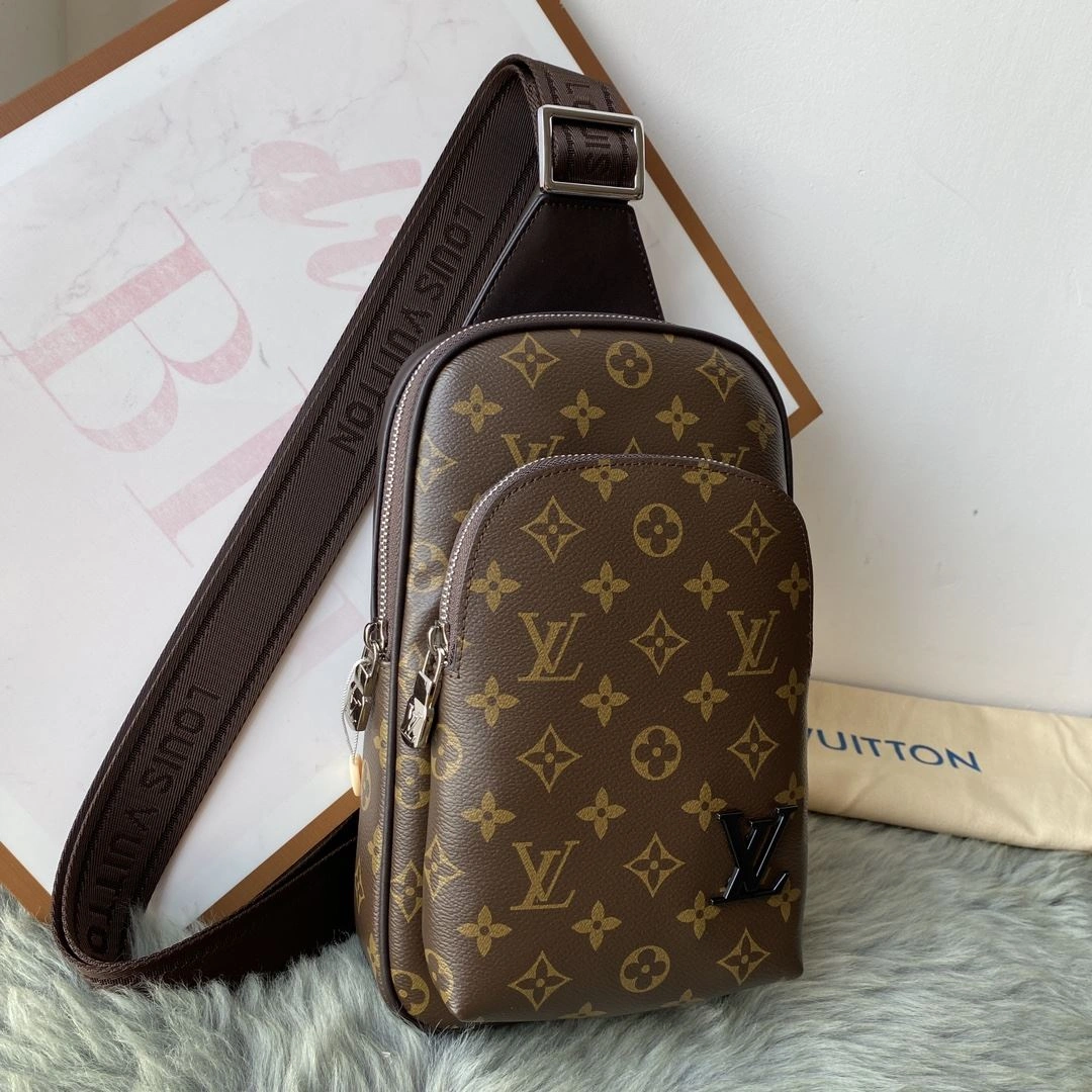 Mens Louis Vuitton Waist Chest Packs Affordable 92677