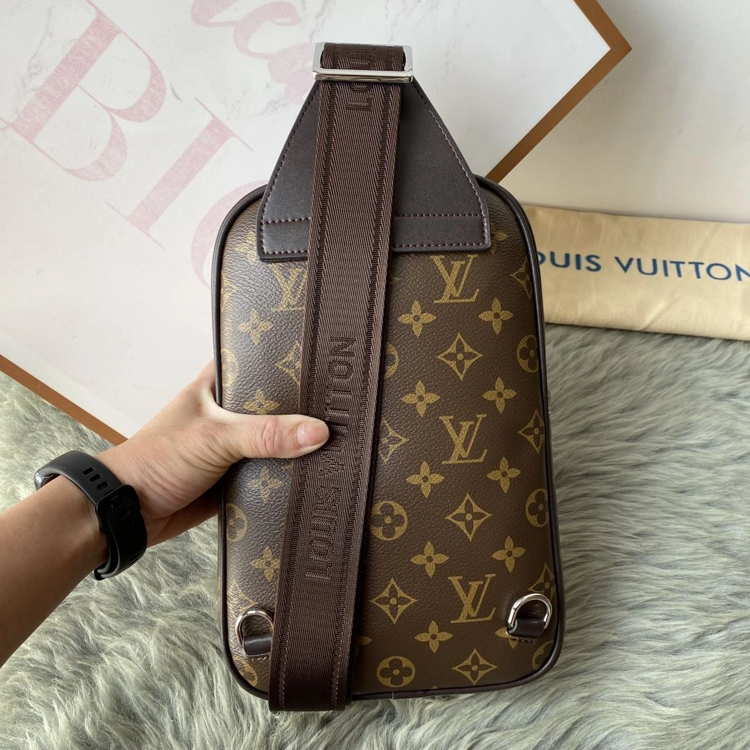 Mens Louis Vuitton Waist Chest Packs Affordable 92677