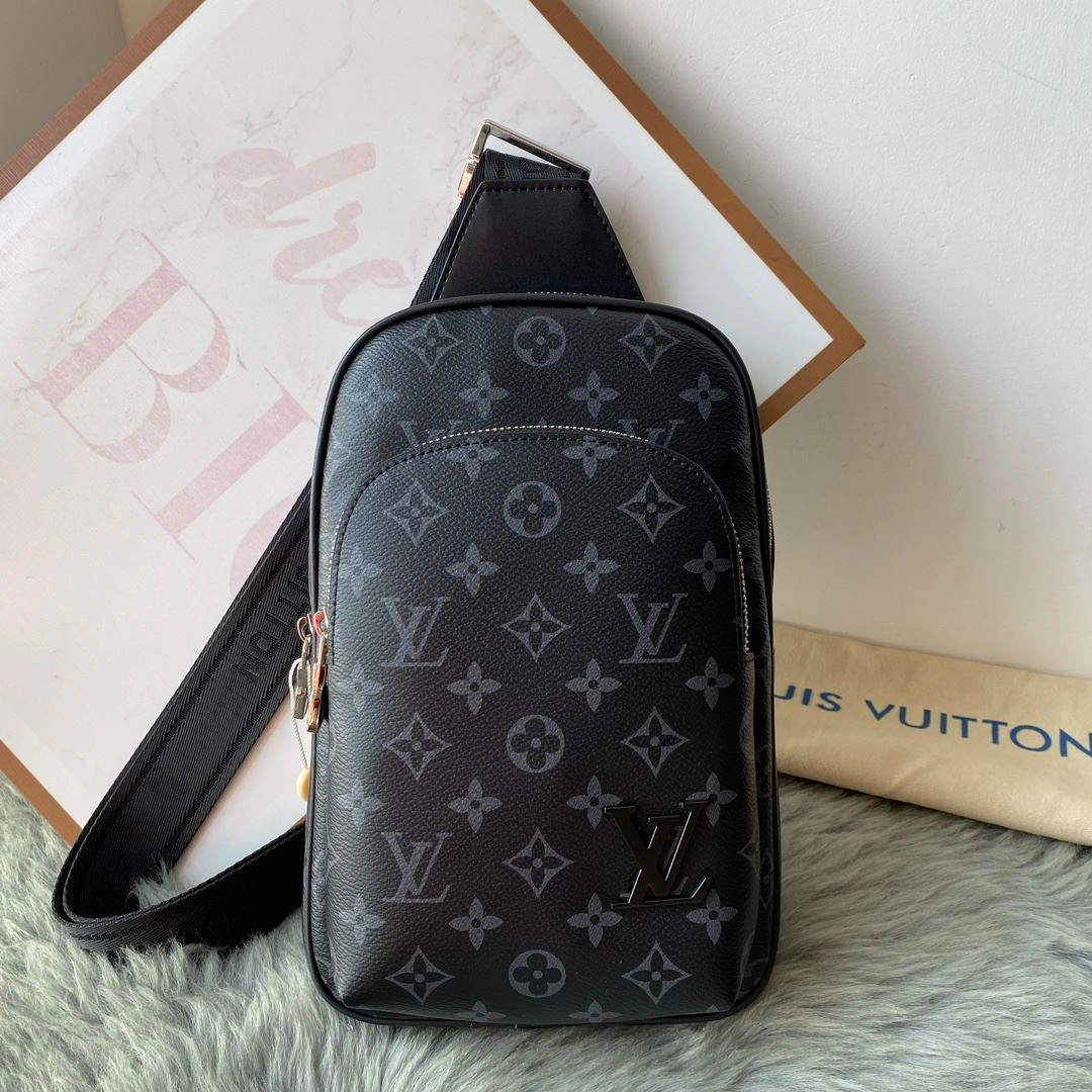 Mens Louis Vuitton Waist Chest Packs Lightweight 92674