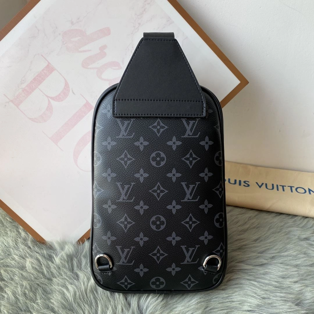 Mens Louis Vuitton Waist Chest Packs Lightweight 92674