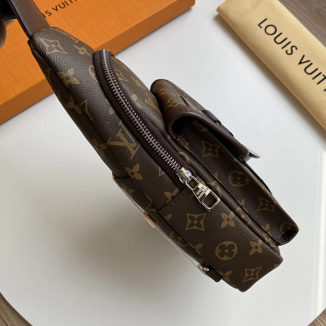 Bold Mens Louis Vuitton Waist Chest Packs 92675