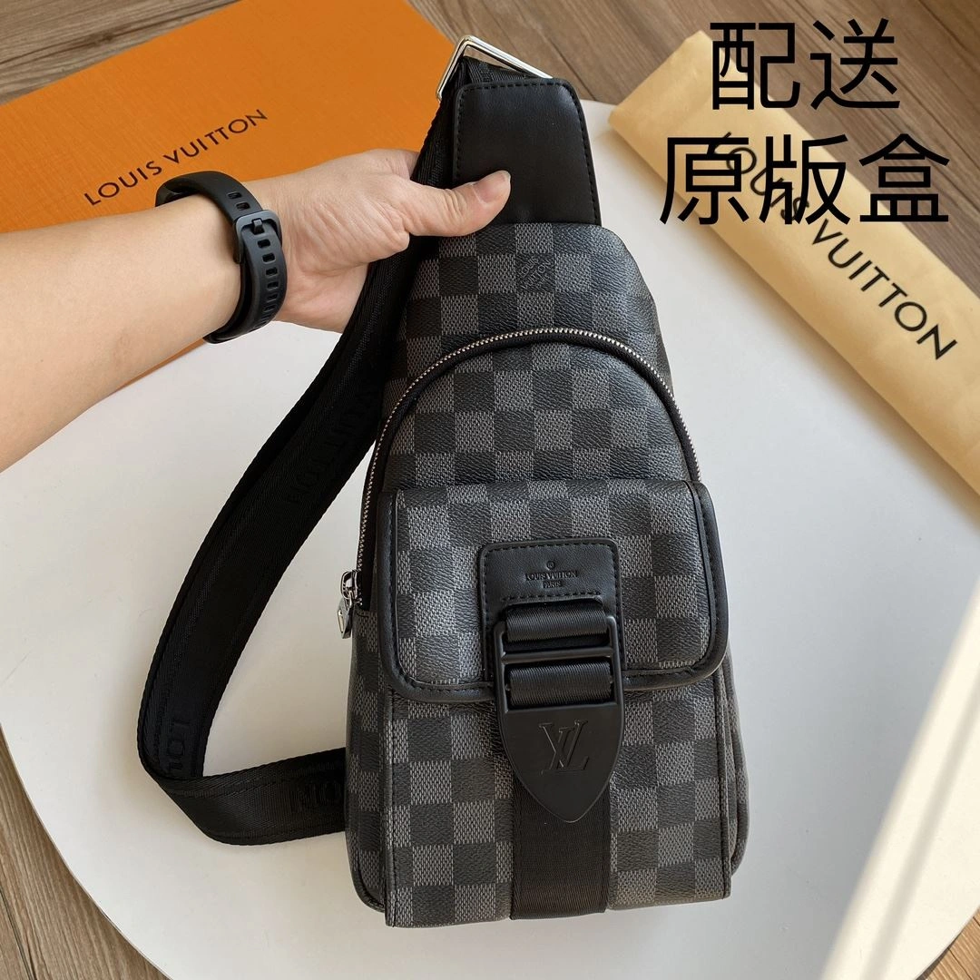 Mens Louis Vuitton Waist Chest Packs WaterResistant 92682