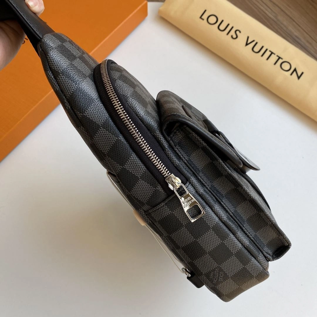 Mens Louis Vuitton Waist Chest Packs WaterResistant 92682